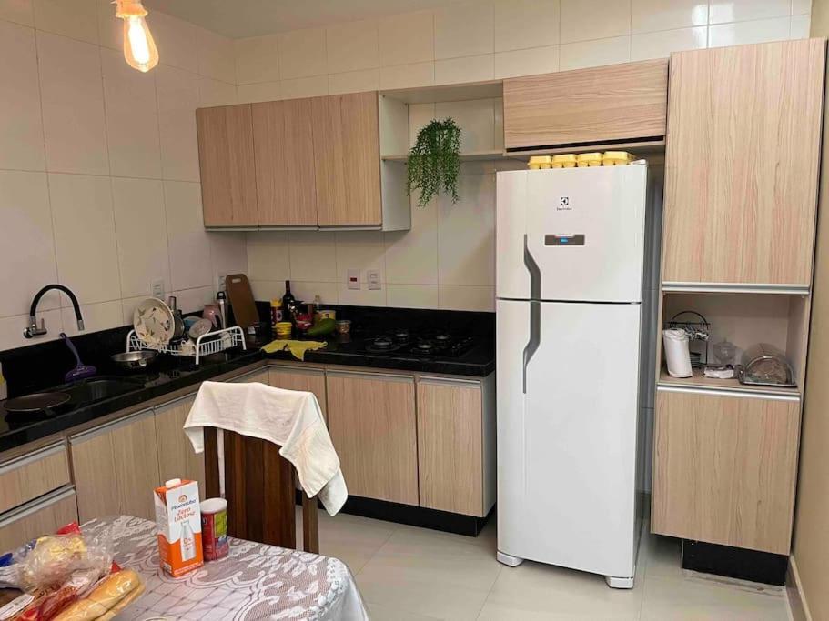 Casa De Ferias Ventilada Com 4 Quartos A 5 Min Da Praia Салинополис Экстерьер фото